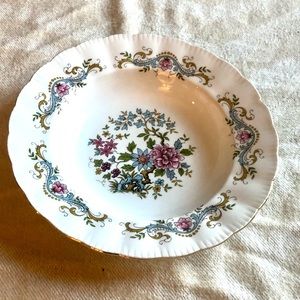 Royal Standard 9 Inch Soup Bowl